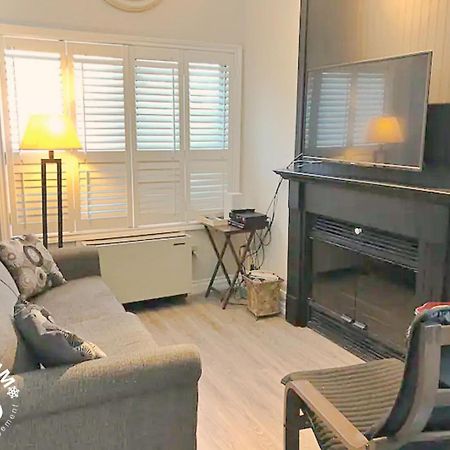 Blue Mountain, Collingwood - Loft Condo, Sleeps 4 Blue Mountains Bagian luar foto