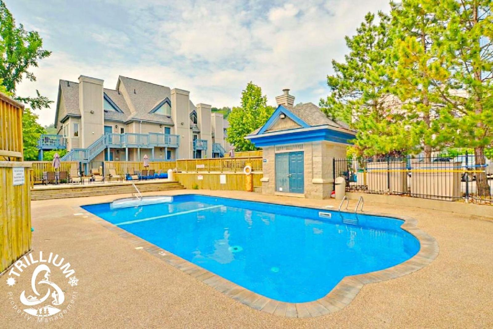 Blue Mountain, Collingwood - Loft Condo, Sleeps 4 Blue Mountains Bagian luar foto