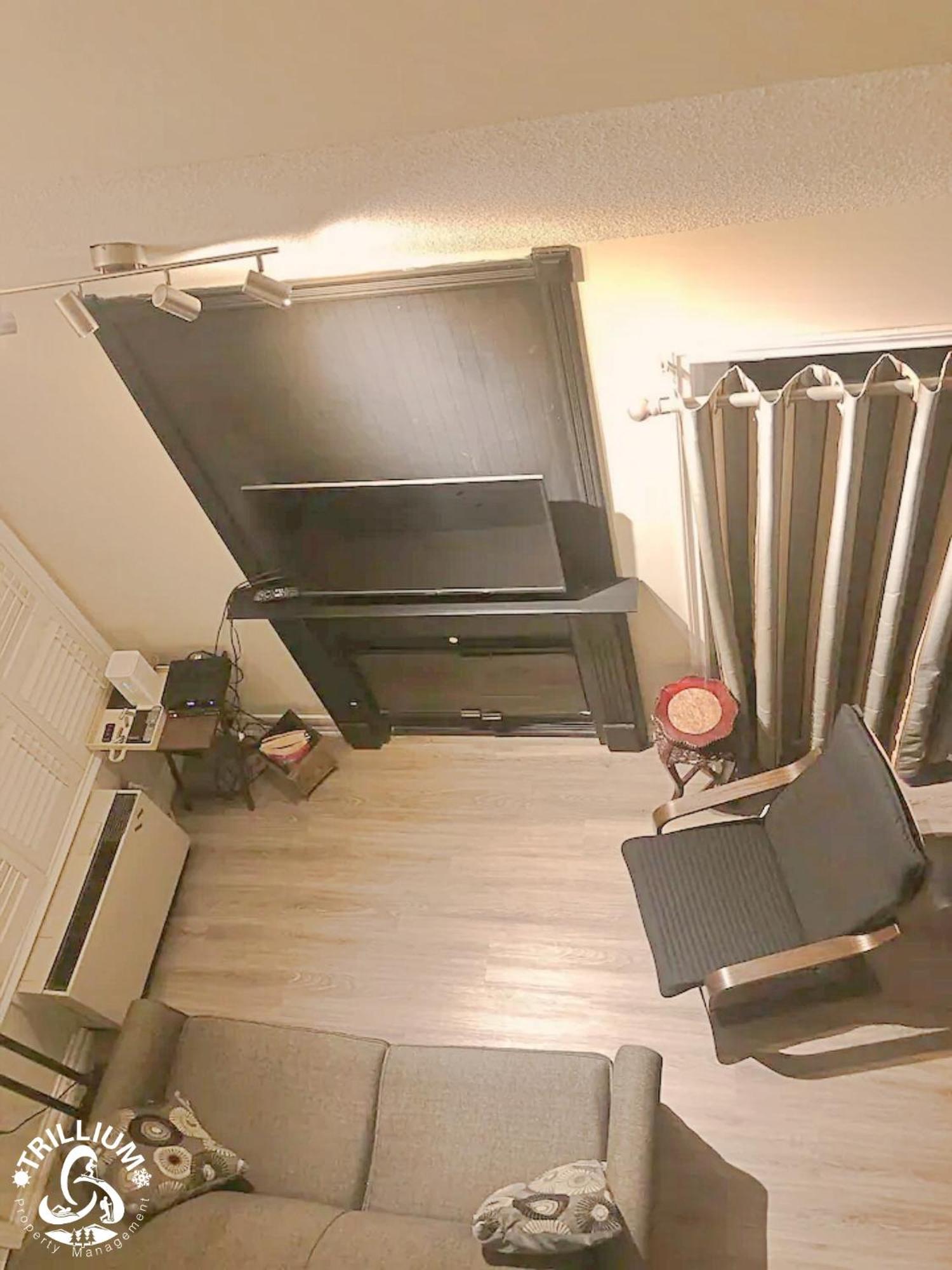 Blue Mountain, Collingwood - Loft Condo, Sleeps 4 Blue Mountains Bagian luar foto